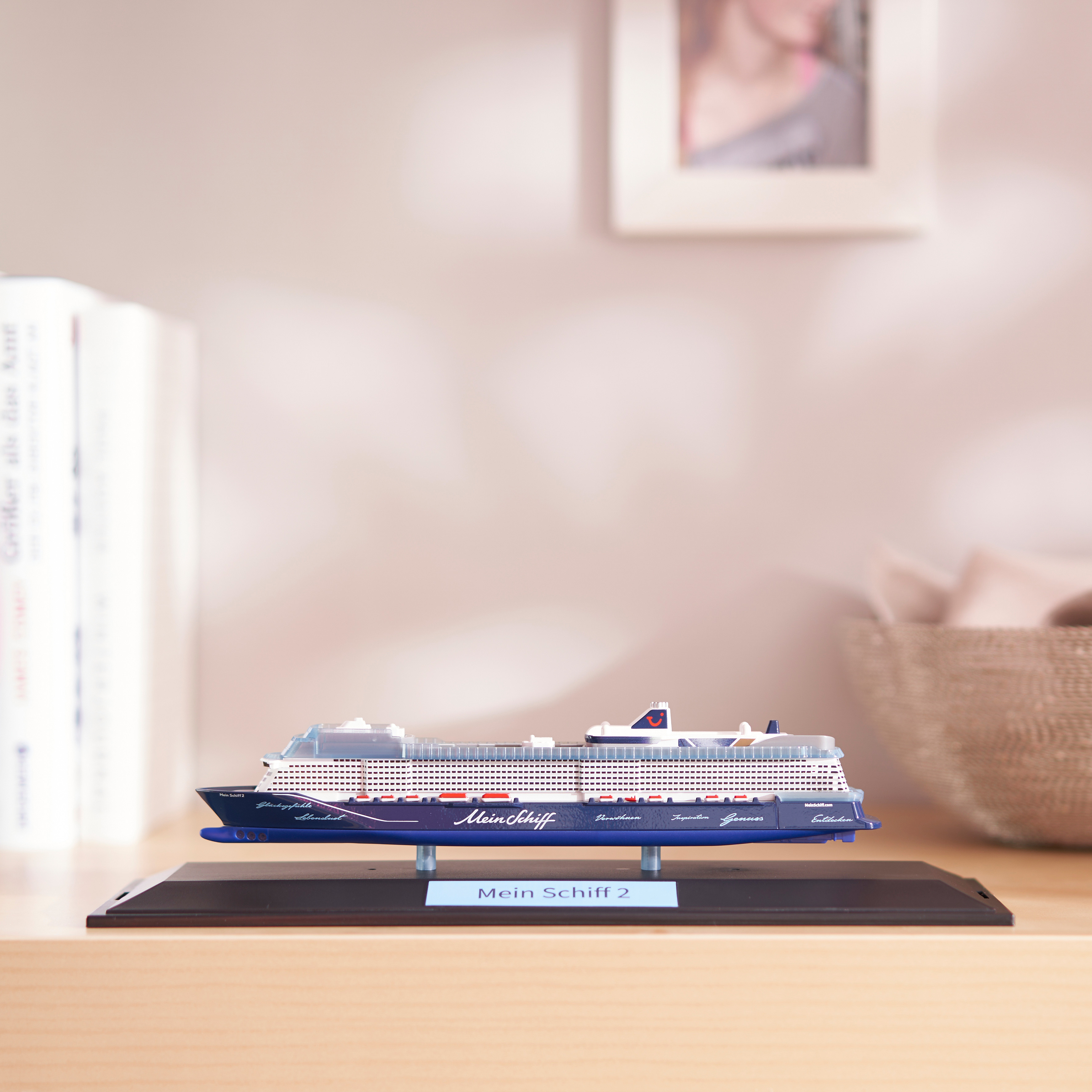 Schiffsmodell Mein Schiff 2 NEU