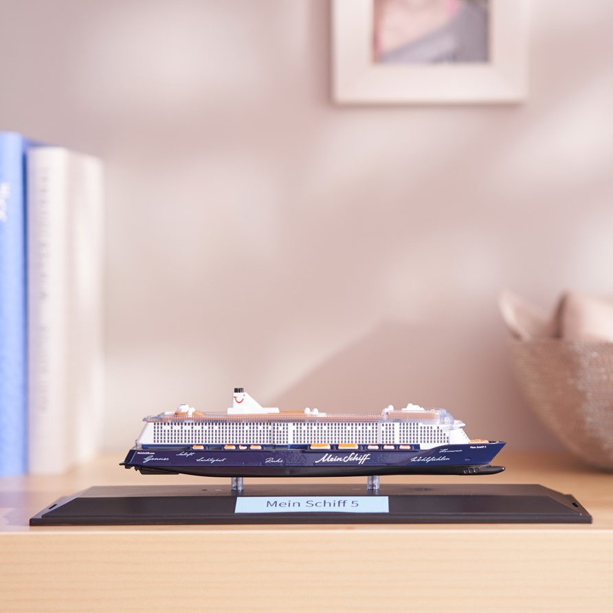 Schiffsmodell Mein Schiff 5 NEU