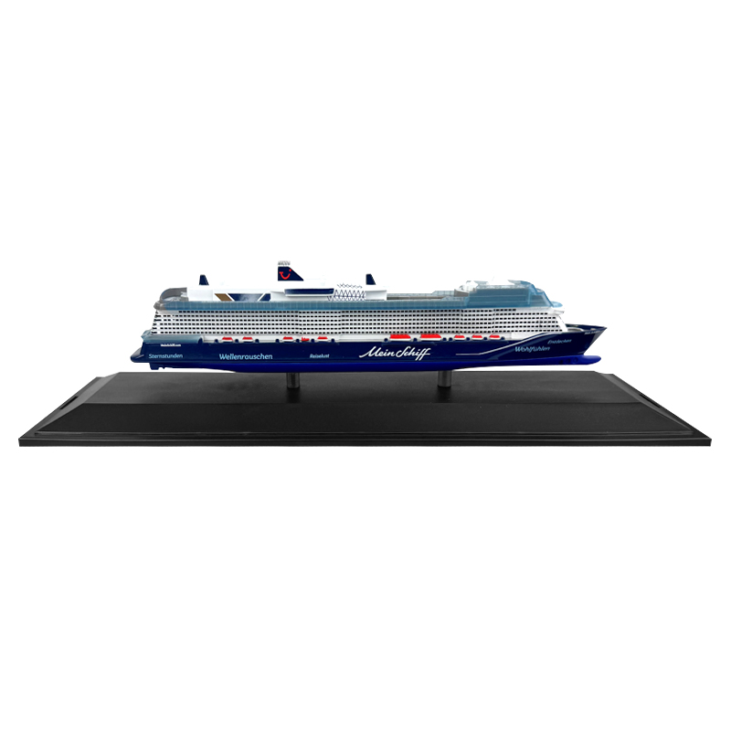Schiffsmodell Mein Schiff 7 